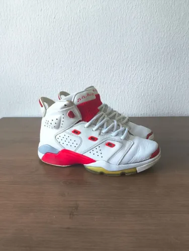 tênis Air Jordan 6-17-23 
