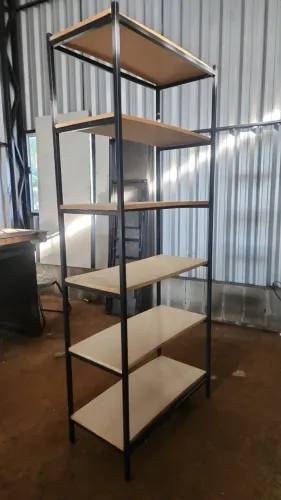 Estante industrial