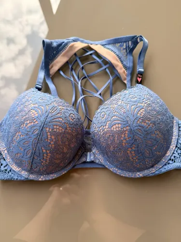 Sutiã Azul victoria Secrets renda 