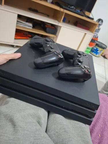 PLAYSTATION 4 PRO