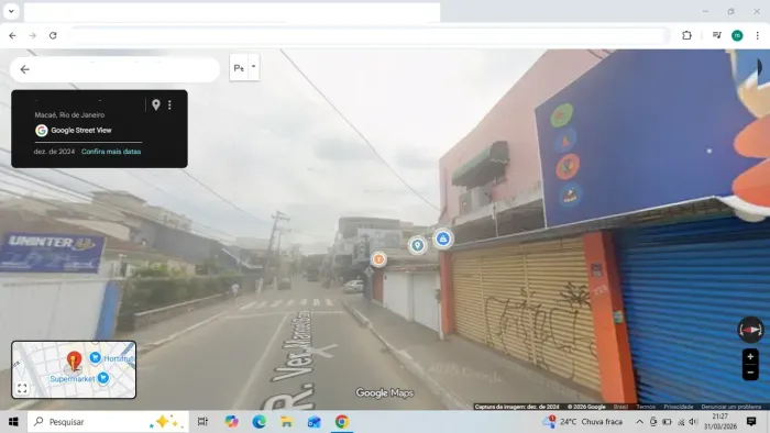 Lojas para locação no Centro em Macaé/RJ, 200M2 loja + sobreloja e banheiro.