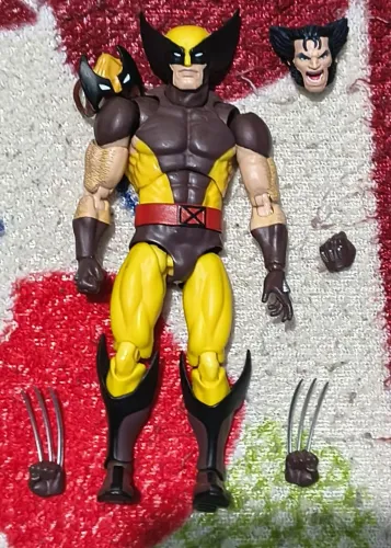 Wolverine CT Toys ("Mafex")