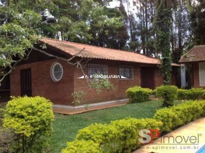 Chácara em Condomínio para Venda no bairro Jardim San Ressore (Caucaia do Alto), 3 quartos