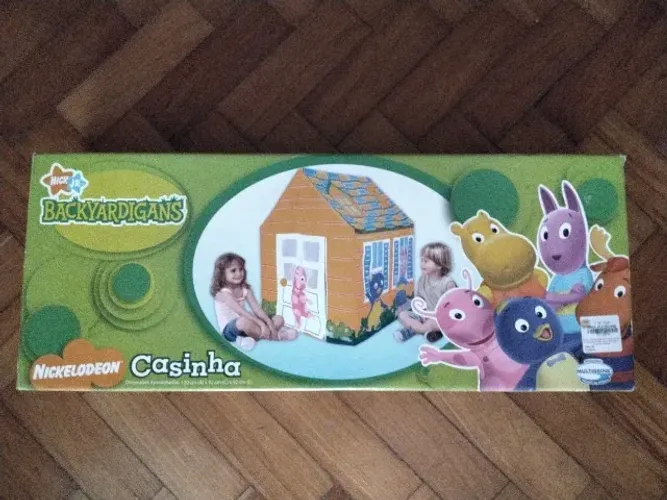 Casinha backyardigans usada mas perfeitinha 