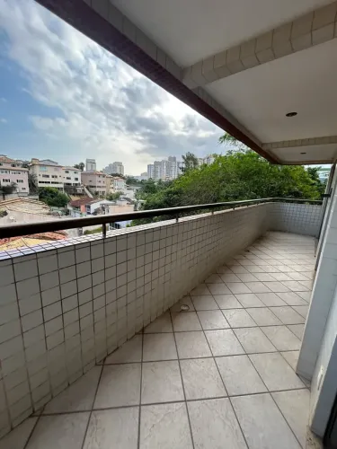 Excelente apartamento 3 quartos com suite para locação na Glória Macaé