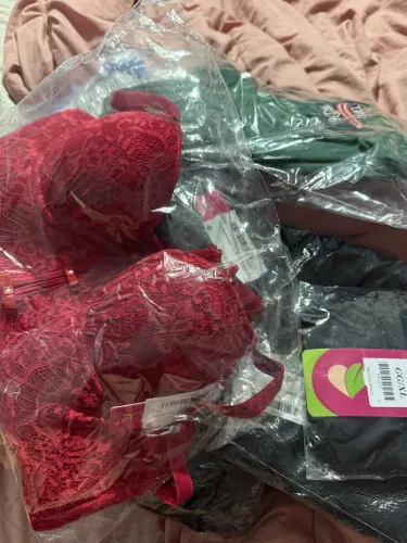 Lote 12 peças romance na etiqueta