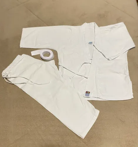 Kimono Infantil para Karatê