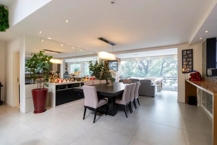 Apartamento à venda no Condomínio Vila Arboreto no Bosque da Saúde em São Paulo - SP