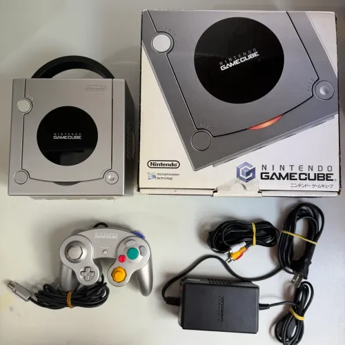 Nintendo GameCube Platinum Japonês Usado