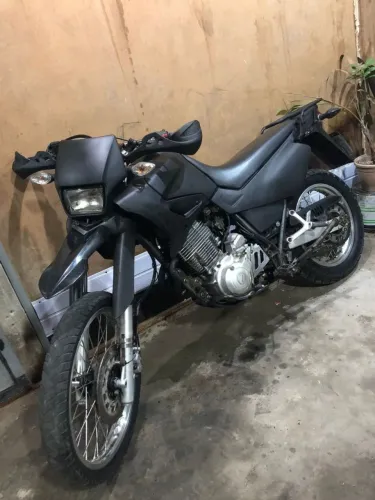 XT 600 E