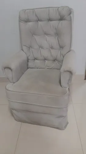 Poltrona de amamentação