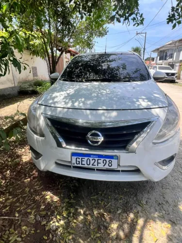 Nissan Versa Unique 1.6 16V Flexstart 4P Aut. 2017
