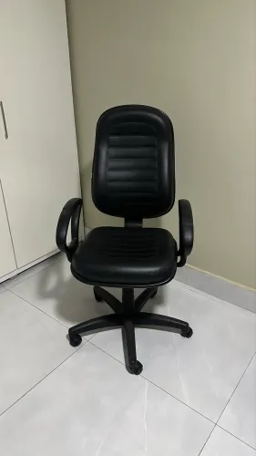 Cadeira para escritório ou escrivaninha 