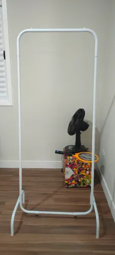Arara de roupas