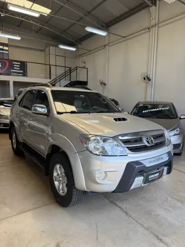 Toyota Hilux SW4 SRV D4-d 4X4 3.0 TDI Dies. AUT 2007