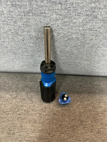 Chave de Fenda com Porta-Bits - Ótimo Estado