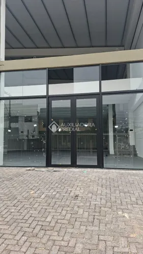 PAVILHÃO PARA LOCAÇÃO NOVO COM 570M ÓTIMA LOCALIZAÇÃO