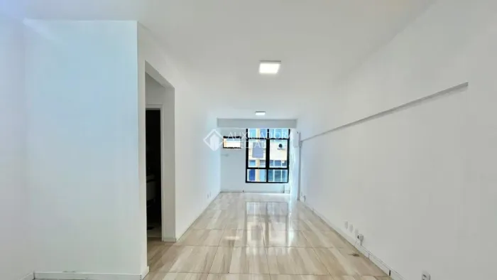 Sala Comercial à venda no Centro de Florianópolis - Localização estratégica para o seu neg