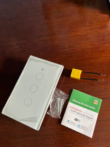 Interruptor Inteligente Wi-Fi Touch 3 Teclas Compatível com Alexa e Google Home