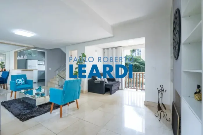CASA EM CONDOMÍNIO - MORUMBI - SP