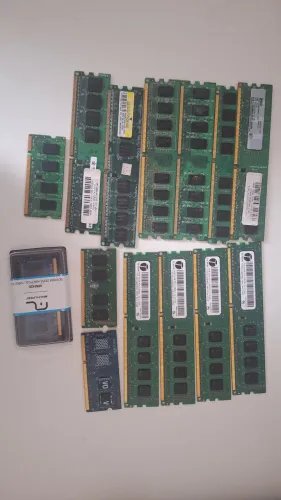 lote de Memórias ram contendo 14 unidades de ddr3 e ddr2 para pc e notebook leia o anuncio