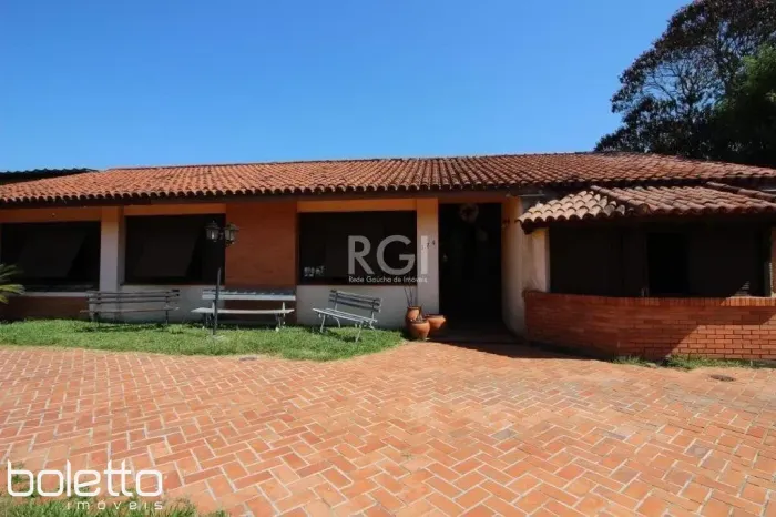 Casa Para Alugar 611 m² por R$ 16.000,00 na Vila Assunção - Porto Alegre/RS