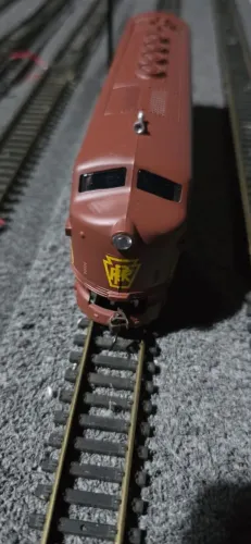 Ferromodelismo  - Locomotiva  Model Power nodelo E7