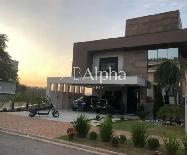 Casa à venda no Condomínio Gênesis 1 em Alphaville - SP