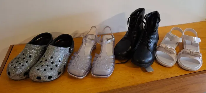 Crocs dakota e melissa original infantil tamanho 30