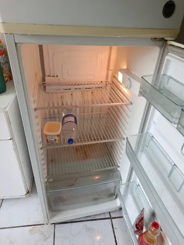 Vendo geladeira