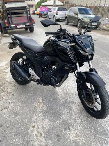 Fazer FZ15 2023