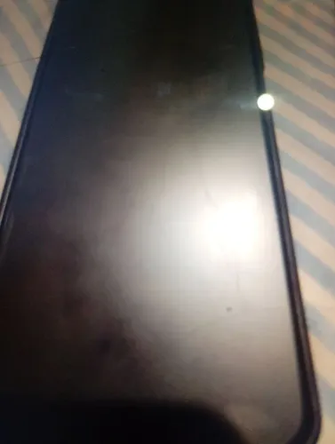 Vendo celular novo com nota fiscal chama no WhatsApp *64
