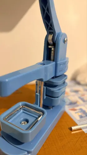 Máquina Botton imã quadrado