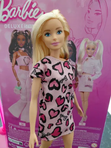 Boneca Barbie Fashion And Beauty Básica 2020