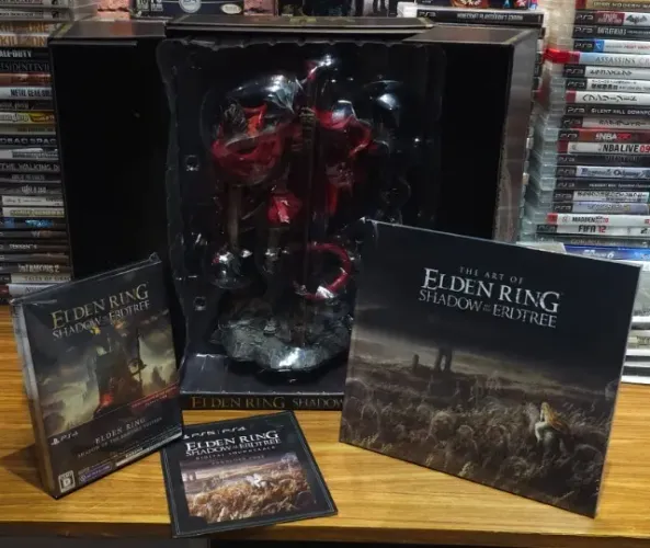 Elden Ring Shadow of The Erdtree Collectors Edition PS4 Completo