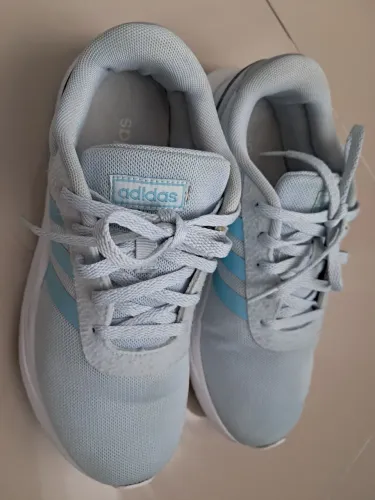 Tênis Adidas original 37