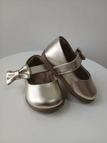 ? Sapatilha Infantil Lupie Dourada ?