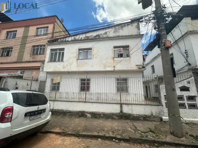 Apartamento com 2 dormitórios para alugar, 68 m² por R$ 1.275,00/mês - Centro - Juiz de Fo