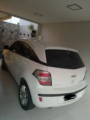 Chevrolet Agile LTZ Easytronic 1.4 8V Flexpower 5P 2014