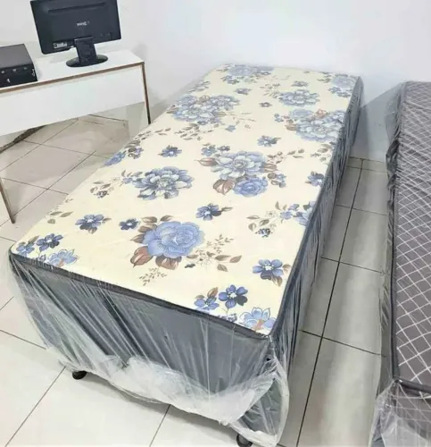 Cama de solteiro espuma