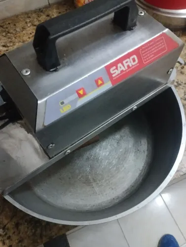Panela mexedora 10l para doces e massas.