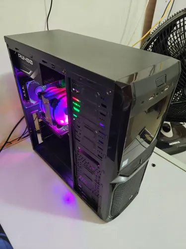 Vendo/Troco Pc Gamer Xeon/16gbRamDDR4/SSD128gb NVME/Vídeo R5 230 2gb/Ac Cartão