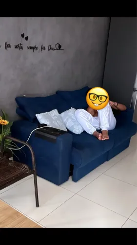 Sofá semi novo 