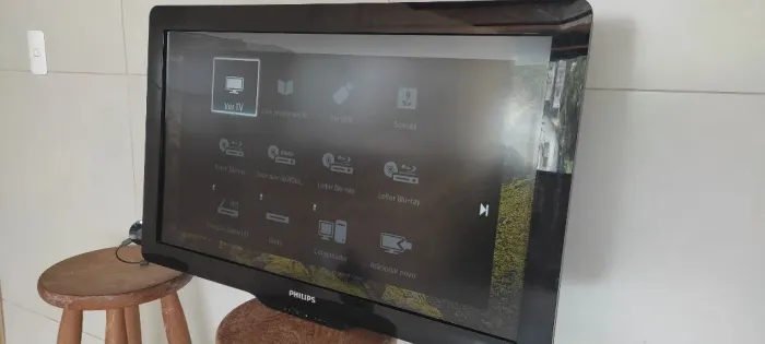 TV Philips 32" + Chrome Cast - R$ 395,00 -Excelente Oportunidade