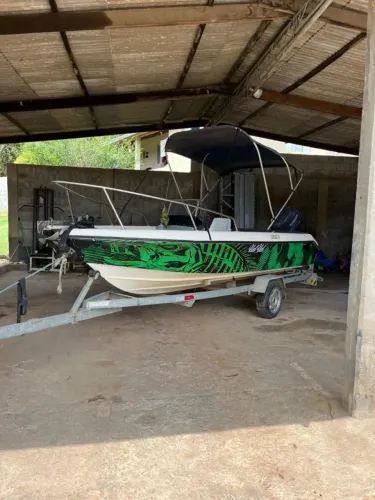 lancha corisco 16 , motor 60 hp yamaha 4t