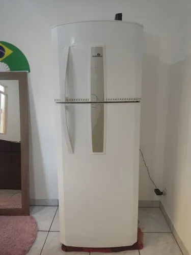 Geladeira Continental Branca