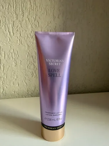 Vendo creme victorias secret original lacrado