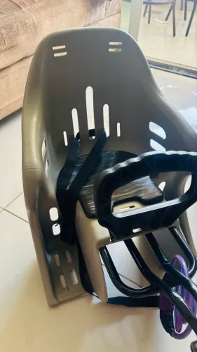 Vendo cadeirinha infantil traseira