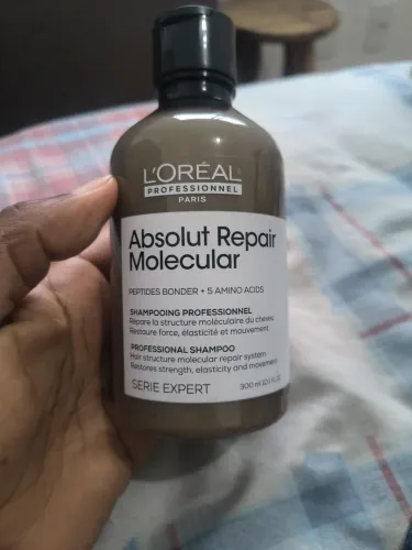 Shampoo L'Oréal Absolut.Repair molecular 300ml
