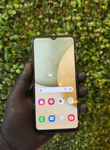 Samsung Galaxy A12 Memória 64Gb+4Gb, Biometria Digital no botão